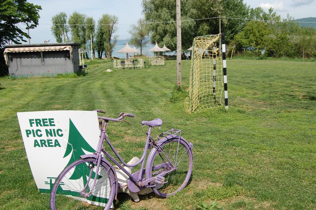 Appartamento San Feliciano Magione Eksteriør bilde